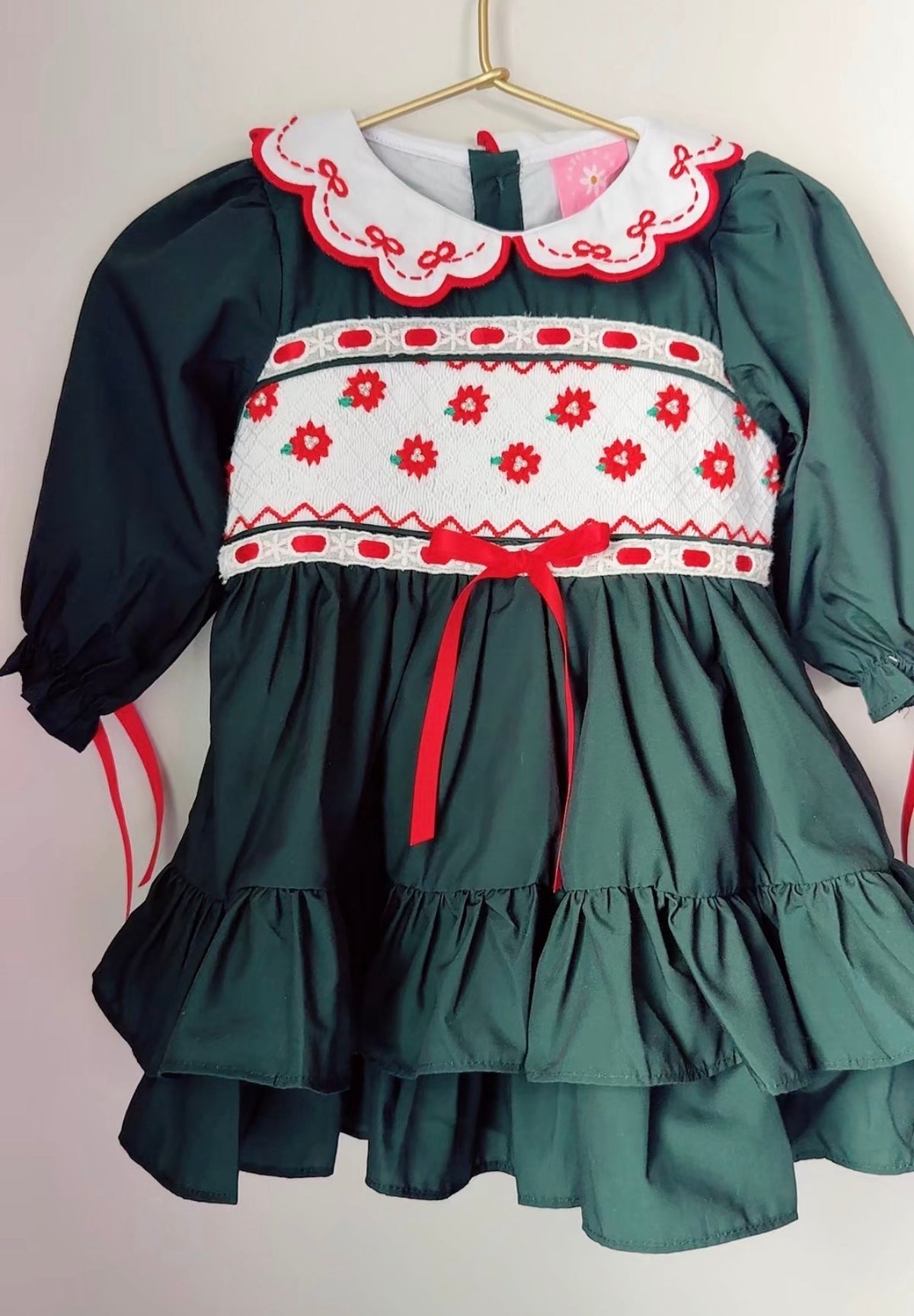 Poinsettia & Pearls Dress Extras
